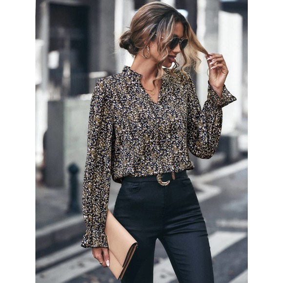 Business casual boho Floral Print Notched v Neck Flounce Sleeve Blouse - Picture 1 of 5